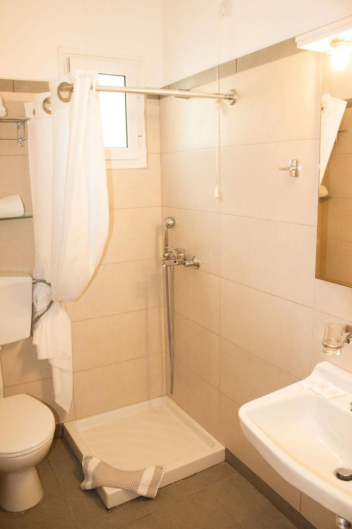 Bella Studios Беницес Екстериор снимка