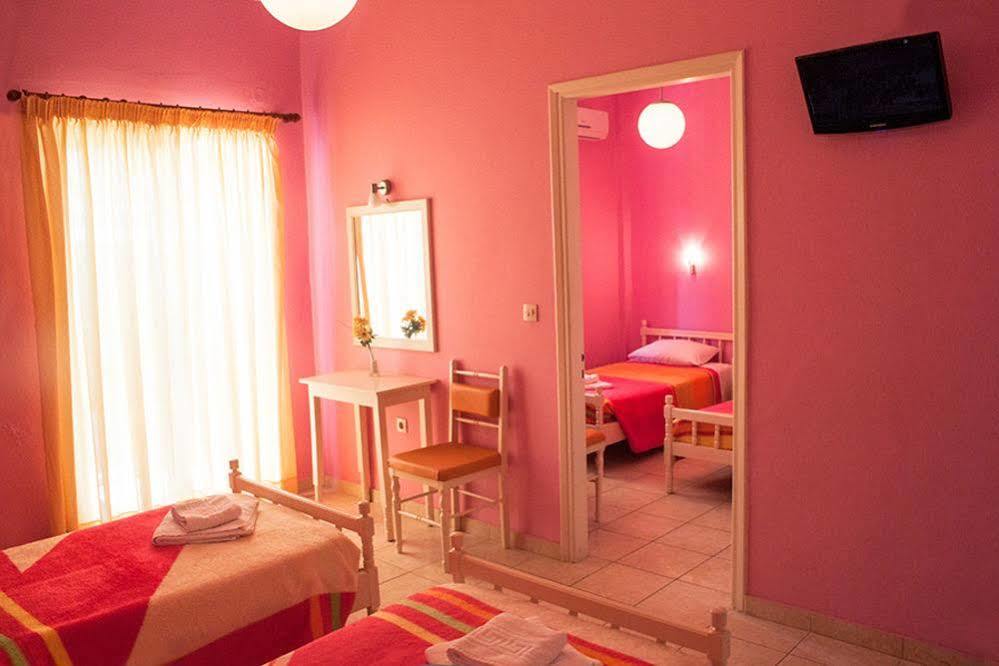 Bella Studios Беницес Екстериор снимка